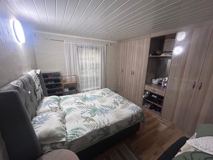 2 Bedroom Property for Sale in Portlands Western Cape